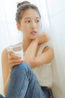 高冷女神沦为啪啪玩物